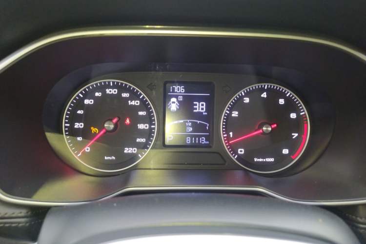 Used Roewe RX3 2018 1.6L CVT Flagship Edition Instrument Cluster