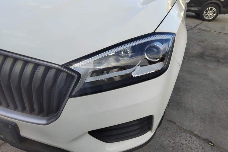 Used BORGWARD BX7 2018 28T 2WD Comfort Version 5 Seats China VI Emission Standard