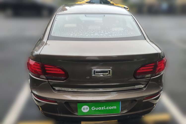 Used Qoros 3 2014 Sedan 1.6L Automatic Zhiyue Model
