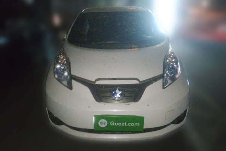 Used Venucia Leaf 2014 Navigation Version 6.6 KW