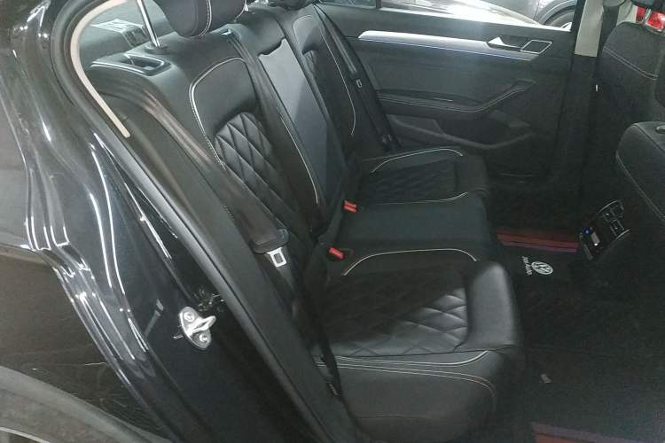 Used Volkswagen Magotan GTE Plug-in Hybrid 2020 GTE Luxury Model