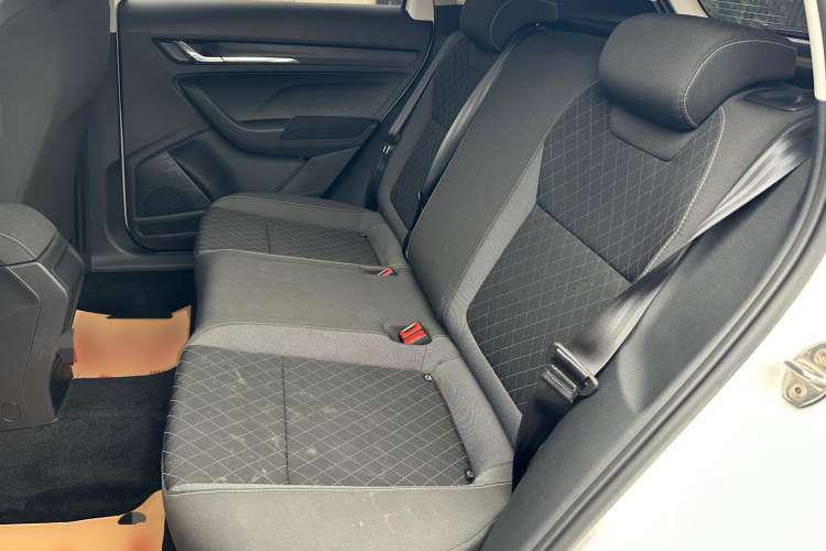 Used Skoda Kamiq 2021 1.5L Automatic Standard Edition
