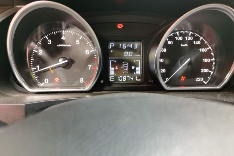 Used Zotye T600 2016 2.0T DCT Prestige Edition
