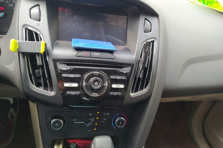 Used Ford Focus 2015 Sedan 1.6L Automatic Comfort Model
