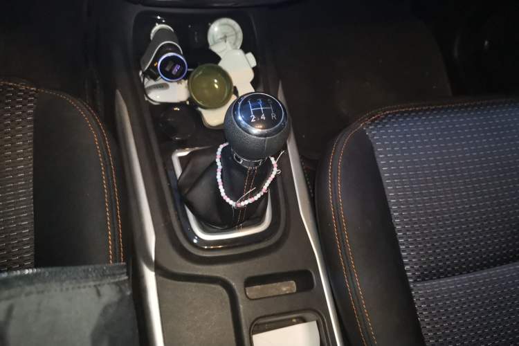 Used SWM X2 2021 1.5L Manual Business Version 7 Seats