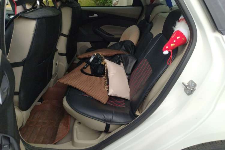 Used Ford Focus 2015 Sedan 1.6L Automatic Comfort Model
