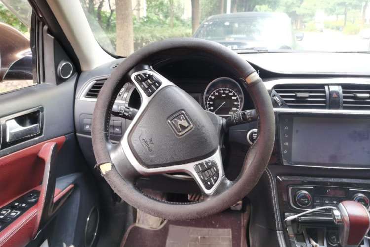 Used Zotye T600 2016 2.0T DCT Prestige Edition
