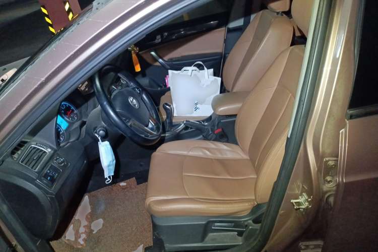 Used Brilliance H530 2014 1.6L Manual Luxury Model