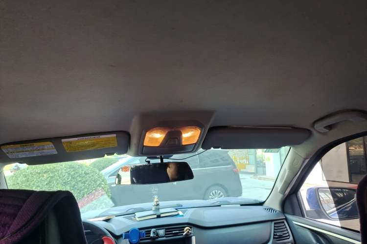 Used SAIC MAXUS T70 2020 2.0T Diesel Automatic 4x4 Comfort Edition with Long Bed and High Ground Clearance
