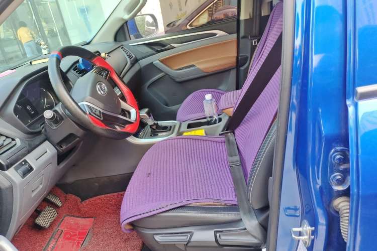 Used SAIC MAXUS T70 2020 2.0T Diesel Automatic 4x4 Comfort Edition with Long Bed and High Ground Clearance
