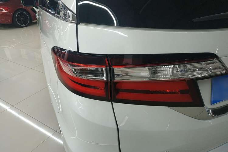 Used Honda Odyssey 2018 2.4L Smart Edition