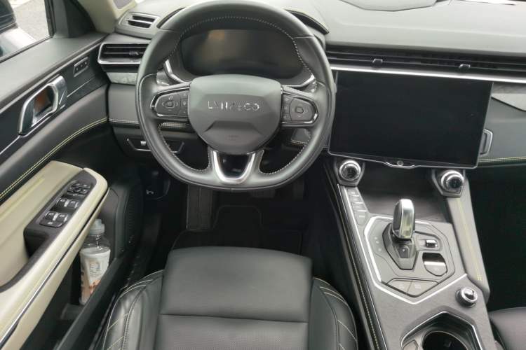 Used Lynk & Co 05 2022 2.0T Two-Wheel Drive Shine Halo

