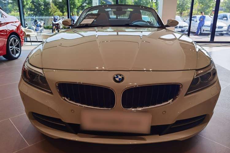 Used BMW Z4 2013 sDrive20i Leading Model
