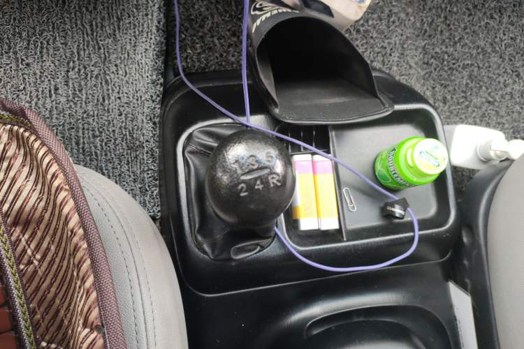 Used JAC Refine 2015 2.0L Shuttle Gasoline Long-Wheelbase Comfort Version HFC4GA3-3D
