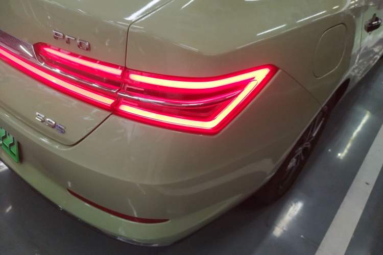 Used BYD Qin Pro New Energy 2019 DM Super Edition 1.5TI Automatic Smart Connect Enjoyment Model China VI Standard