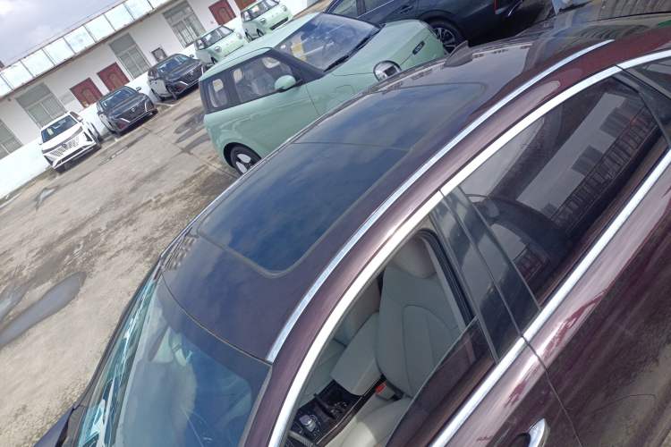 Used Zotye Z700 2016 1.8T DCT Elegant Version Roof