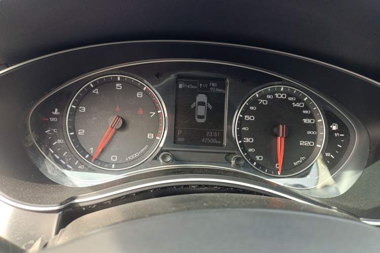 Used Zotye Z700 2016 1.8T DCT Elegant Version Instrument Cluster