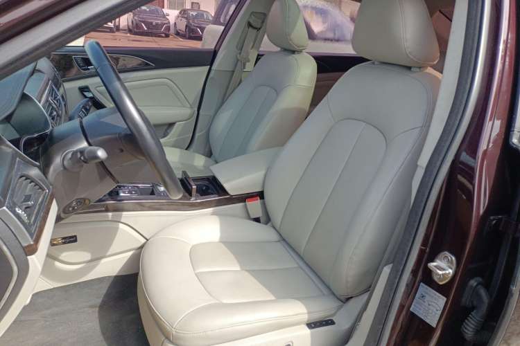 Used Zotye Z700 2016 1.8T DCT Elegant Version Left Front Seat