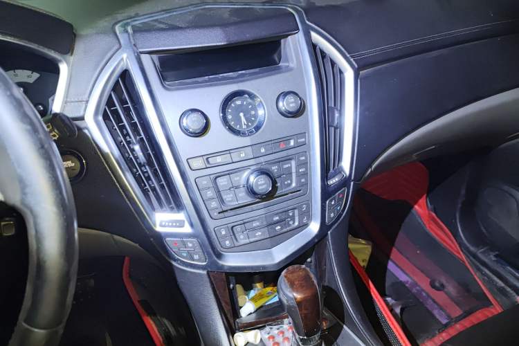 Used Cadillac SRX 2011 3.0L Flagship Edition
