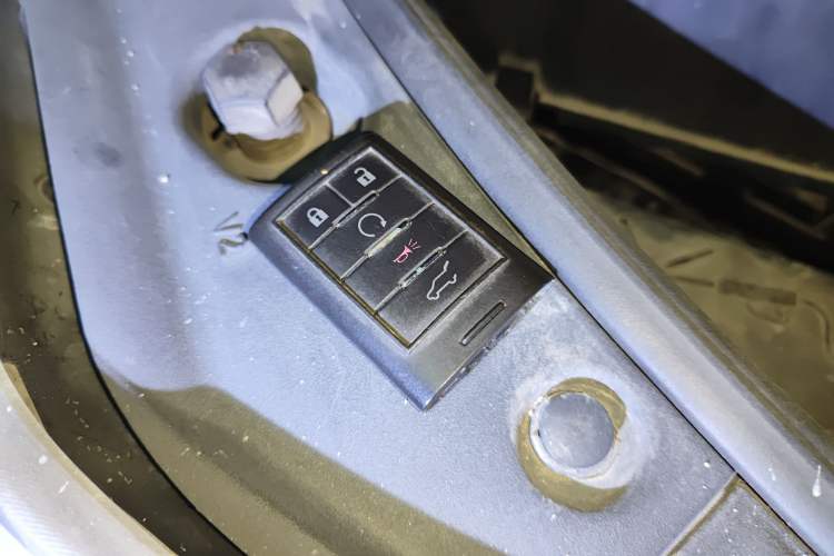 Used Cadillac SRX 2011 3.0L Flagship Edition
