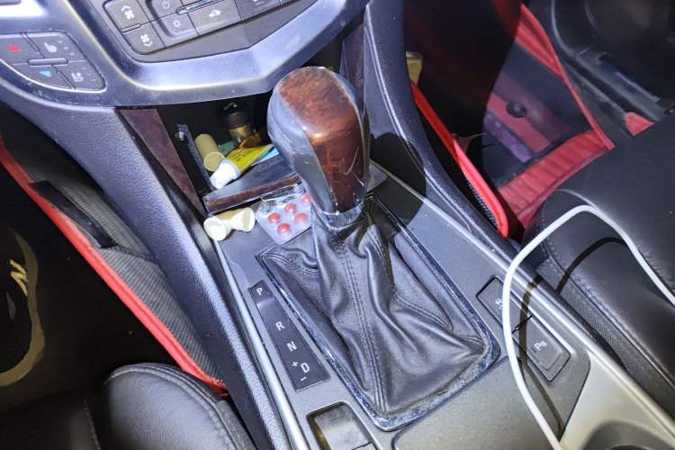 Used Cadillac SRX 2011 3.0L Flagship Edition
