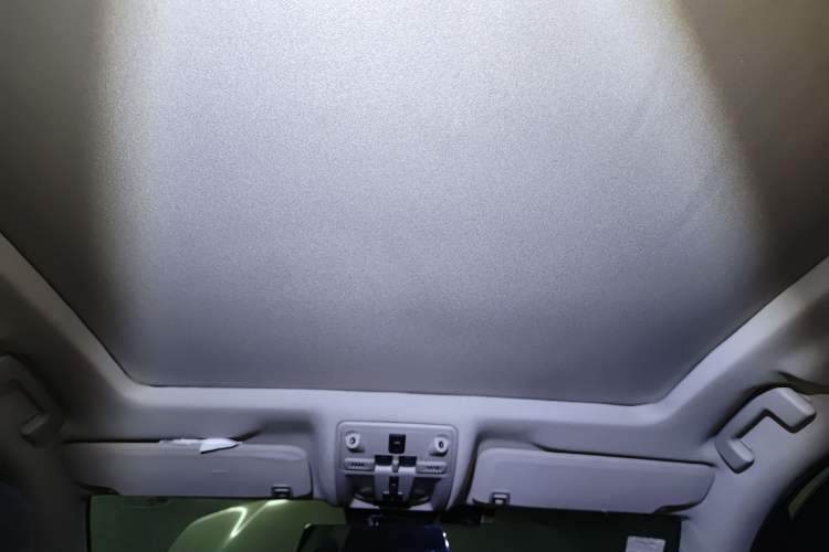 Used Cadillac SRX 2011 3.0L Flagship Edition
