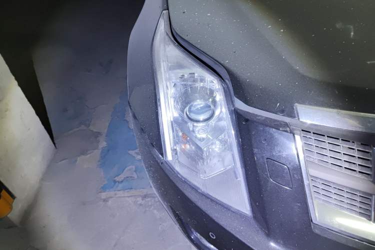 Used Cadillac SRX 2011 3.0L Flagship Edition
