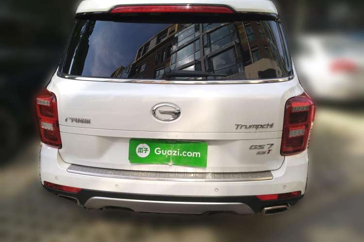 Used GAC Trumpchi GS7 2017 320T Two-Wheel-Drive Luxury Smart Connectivity Model
