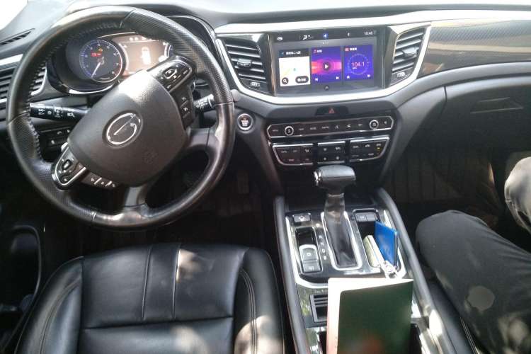 Used GAC Trumpchi GS7 2017 320T Two-Wheel-Drive Luxury Smart Connectivity Model
