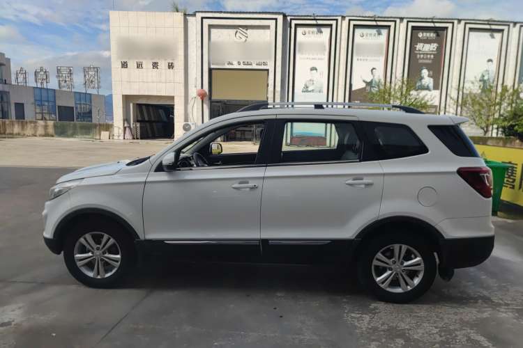 Used HYOSOW S3 2017 1.5L Manual Luxury Model
