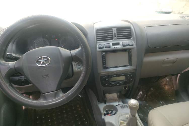 Used JAC Rein 2011 1.9T Two-Wheel-Drive Diesel Luxury Edition