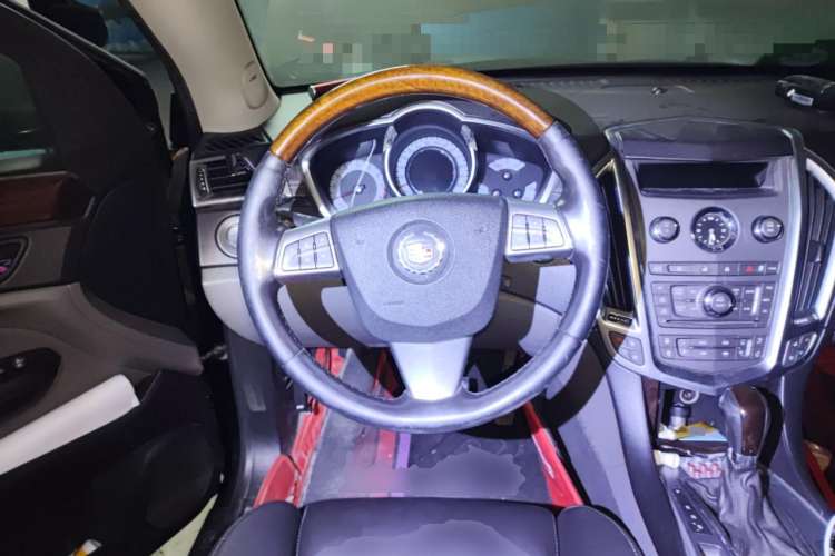 Used Cadillac SRX 2011 3.0L Flagship Edition
