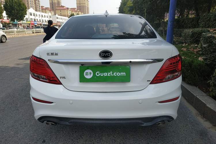 Used BYD Surui 2015 Revised Version 1.5L Manual Luxury Edition