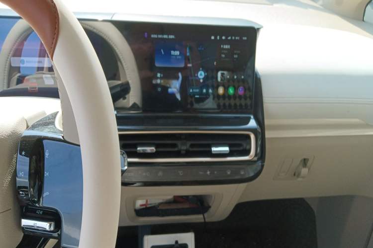 Used Baojun KiWi EV 2023 DJI Edition Ternary Lithium
