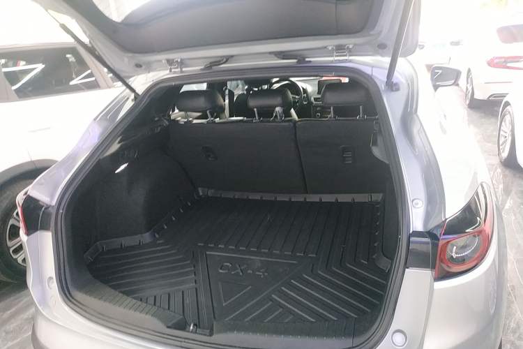 Used Mazda CX-4 2020 2.0L Automatic Two-Wheel Drive Blue Sky Exploration Edition