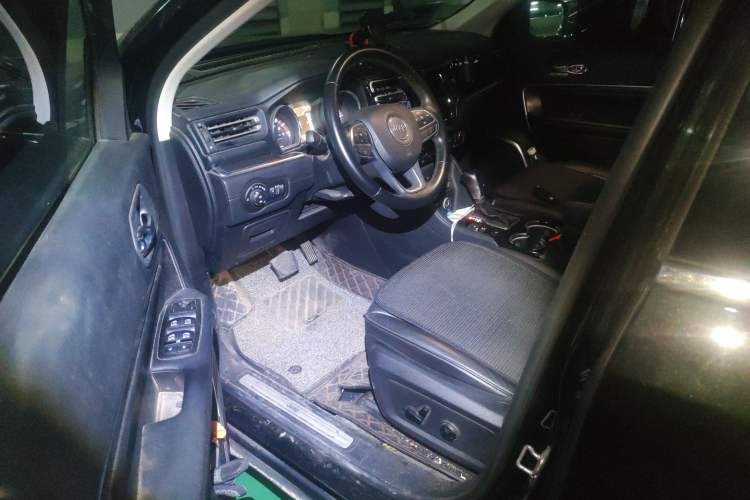 Used Jeep Grand Commander 2018 2.0T Four-Wheel Drive Enjoyment Edition China VI