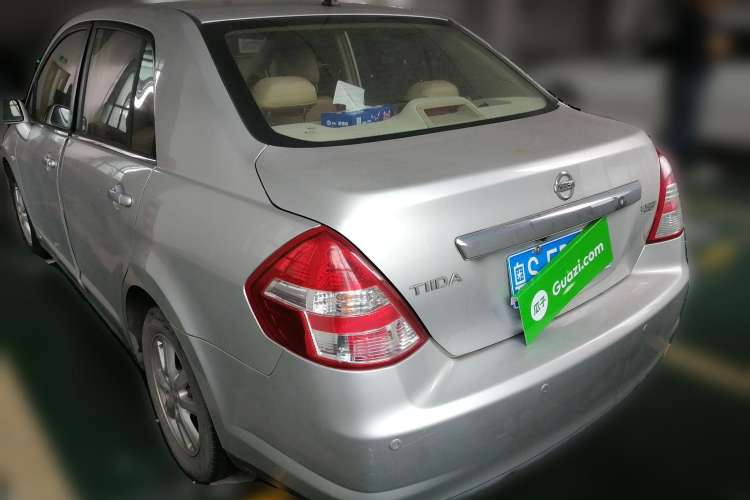 Used Nissan Tiida Sedan 2008 1.6L Automatic Fashion Edition