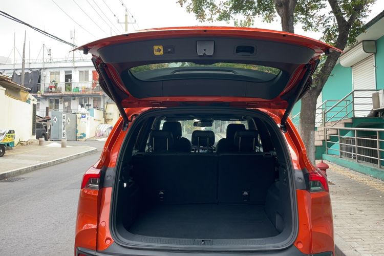 Used SAIC MAXUS D60 2019 1.5T Automatic Luxury Edition 5-seater