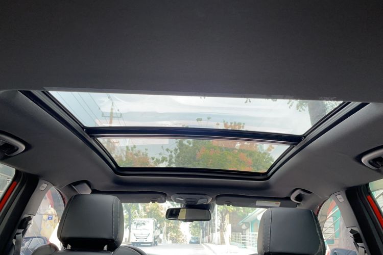 Used SAIC MAXUS D60 2019 1.5T Automatic Luxury Edition 5-seater