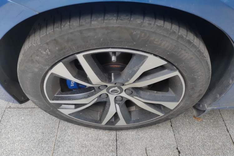 Used Volvo V60 2020 T5 Zhiyuan Sport Edition
