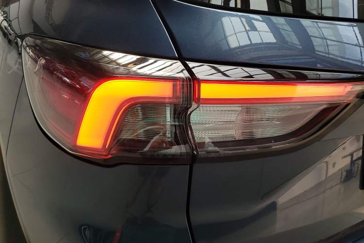 Used Ford Escape 2020 EcoBoost 245 Four-Wheel Drive ST-LINE Deluxe Edition