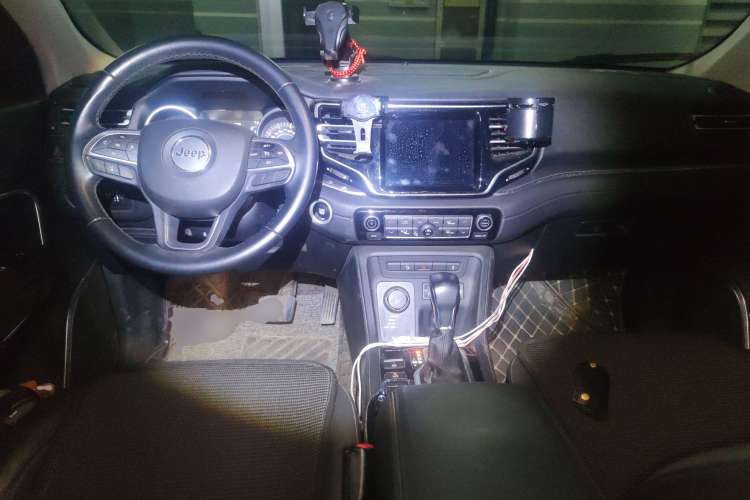 Used Jeep Grand Commander 2018 2.0T Four-Wheel Drive Enjoyment Edition China VI