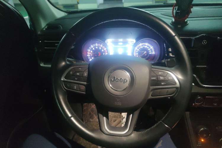 Used Jeep Grand Commander 2018 2.0T Four-Wheel Drive Enjoyment Edition China VI