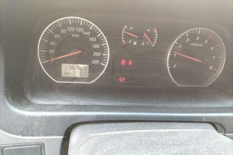 Used Jinbei Express 2018 2.0L Standard Version V19
