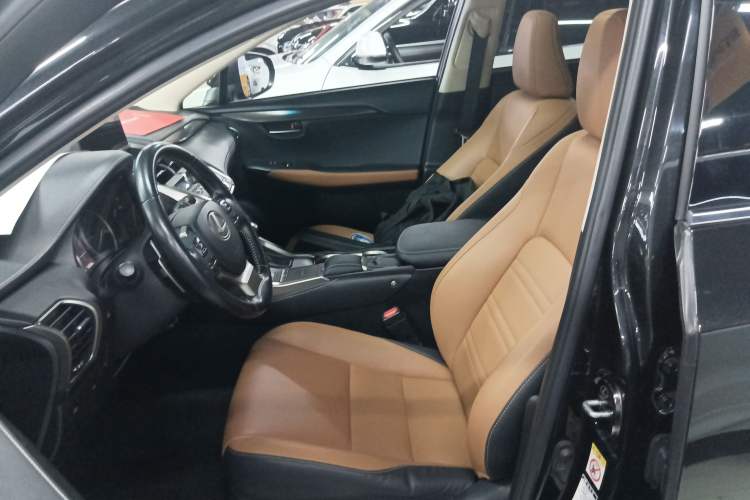 Used Lexus NX 2018 300h Front-Wheel-Drive FENGSHANG Version China V Emission Standard