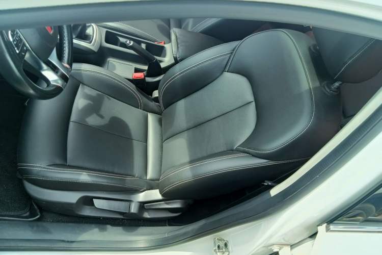 Used Roewe i6 2017 16T Manual Luxury Edition