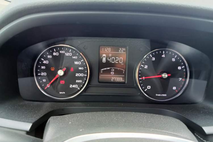 Used Roewe i6 2017 16T Manual Luxury Edition