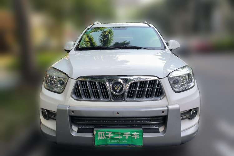 Used Foton Savana 2016 2.0T Automatic All-Wheel Drive Gasoline Ultimate 7-Seater
