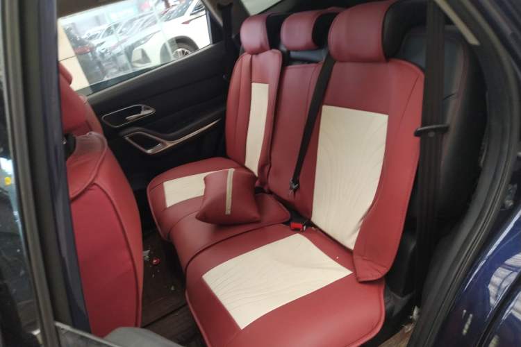 Used JAC Refine S7 2018 Super Edition 251T Automatic Supreme 5-Seater
