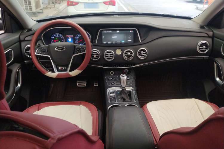 Used JAC Refine S7 2018 Super Edition 251T Automatic Supreme 5-Seater
